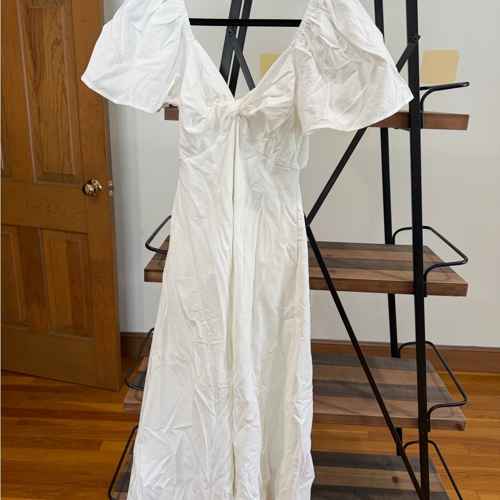 White Puff-Sleeve Maxi Dress